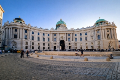 ����� � ������ �� ����� � ������������